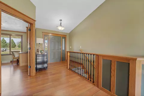 n433 Foxwood Drive, Appleton, WI 54914 photo 3