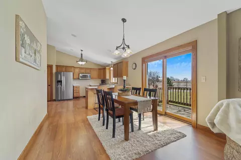 n433 Foxwood Drive, Appleton, WI 54914 photo 9