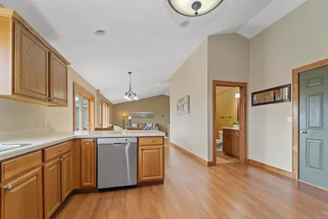 n433 Foxwood Drive, Appleton, WI 54914 photo 13