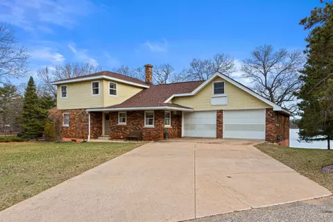 85 Morningside Ct, Montello, WI 53949
