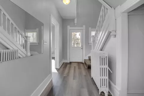 922 Wright St, Oshkosh, WI 54901 photo 3