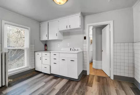 922 Wright St, Oshkosh, WI 54901 photo 23