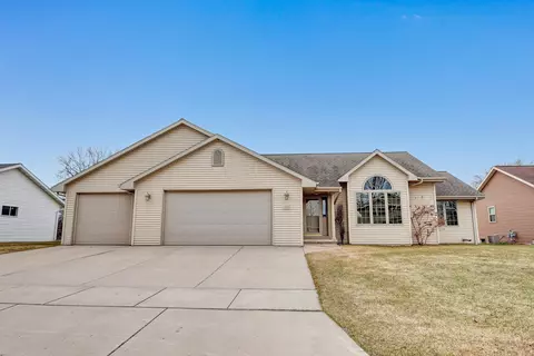 1652 Edison St, Green Bay, WI 54302