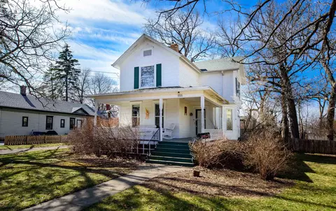 1125 Elmwood Ave, Oshkosh, WI 54901