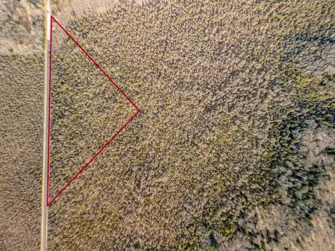S Right Of Way Road, Porterfield, WI 54159