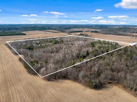 13428 Schutt Rd, Gillett, WI 54124