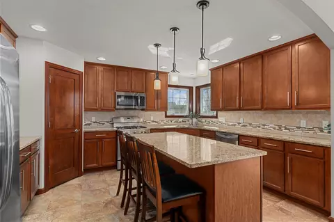 2701 E Glenhurst Ln, Appleton, WI 54913 photo 4