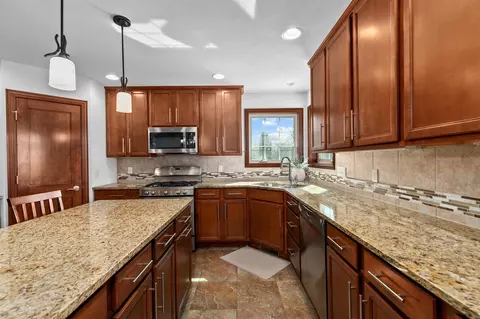 2701 E Glenhurst Ln, Appleton, WI 54913 photo 6