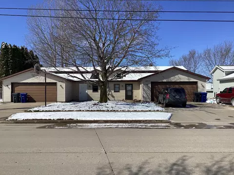1607 Buchanan St, Little Chute, WI 54140