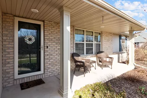 4310 E Braeburn Dr, Appleton, WI 54913 photo 34