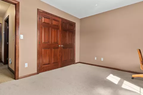 4310 E Braeburn Dr, Appleton, WI 54913 photo 18