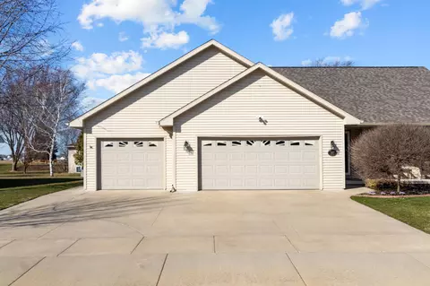 4310 E Braeburn Dr, Appleton, WI 54913 photo 43