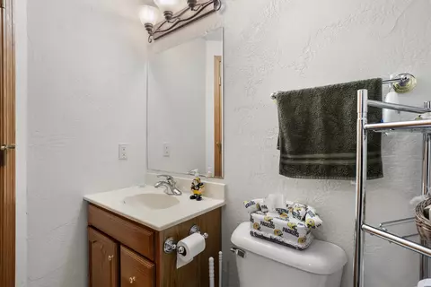 115 W Winrowe Dr, Appleton, WI 54913 photo 25