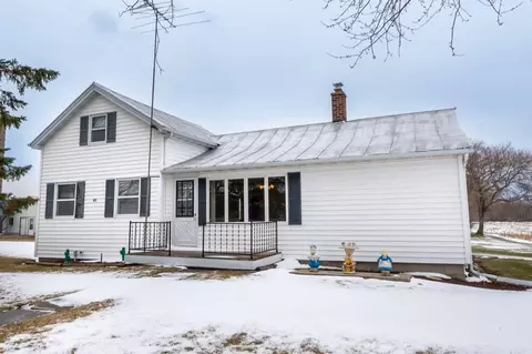 7976 Cty Rd X, Algoma, WI 54201