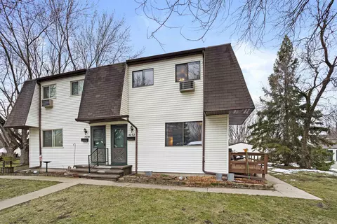 1652 Tonya Trl, Neenah, WI 54956