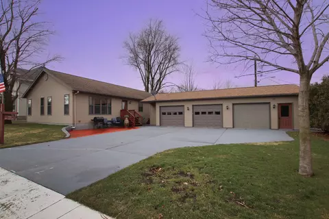 122 S Commercial St, Brandon, WI 53919