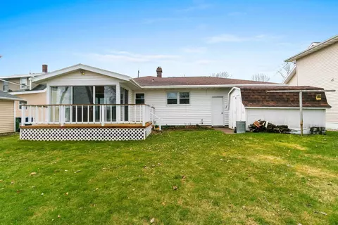 747 Park St, Wrightstown, WI 54180 photo 30