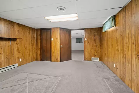 747 Park St, Wrightstown, WI 54180 photo 26