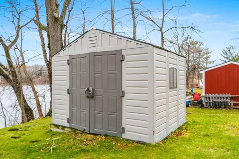 747 Park St, Wrightstown, WI 54180 photo 35