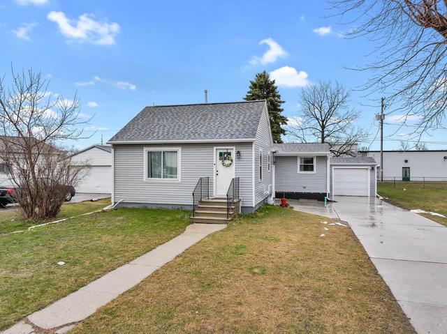 1163 Perrot St, Green Bay, WI 54302