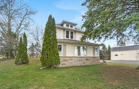 Exterior - n6466 Hickory Road, Saint Cloud, WI 53079 photo 2 of 9