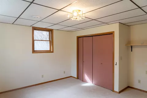 Bedroom - 3236 N Whitney Dr, Appleton, WI 54914 photo 8 of 9