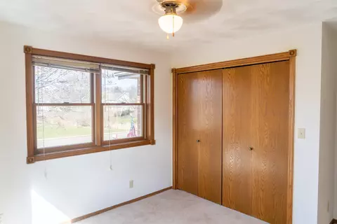 Bedroom - 3236 N Whitney Dr, Appleton, WI 54914 photo 5 of 9