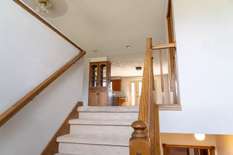 Entry Way - 3236 N Whitney Dr, Appleton, WI 54914 photo 6 of 7