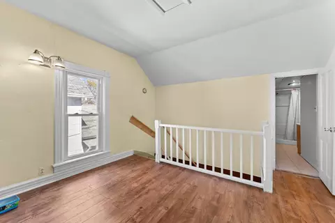1002 Wright St, Oshkosh, WI 54901 photo 17