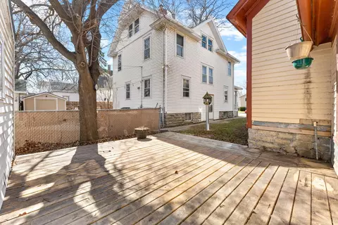 1002 Wright St, Oshkosh, WI 54901 photo 18