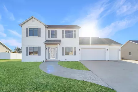 n2448 Benjamin Drive, Greenville, WI 54942