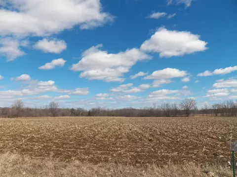 Norway Drive, Pulaski, WI 54162