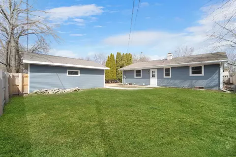 Exterior - 1125 S Schaefer St, Appleton, WI 54915 photo 4 of 7