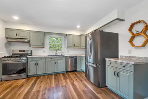 Kitchen - 1125 S Schaefer St, Appleton, WI 54915 photo 1 of 3