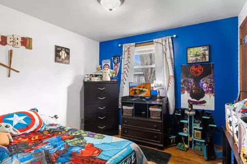 Bedroom - 1137 W Frances St, Appleton, WI 54914 photo 7 of 7