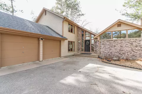 n1891 County Road K, Waupaca, WI 54981