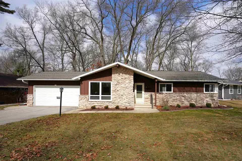244 Ridge Rd, Oconto Falls, WI 54154