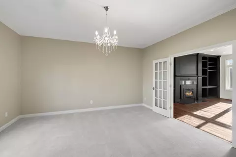 663 Yorkshire Rd, Neenah, WI 54956 photo 13