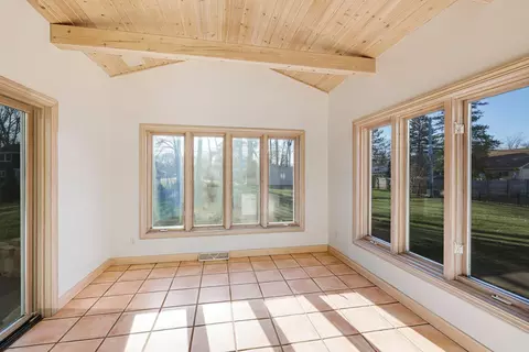 663 Yorkshire Rd, Neenah, WI 54956 photo 28