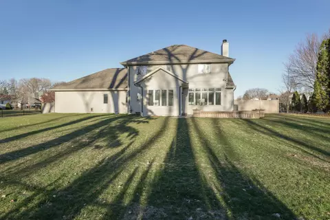 663 Yorkshire Rd, Neenah, WI 54956 photo 75