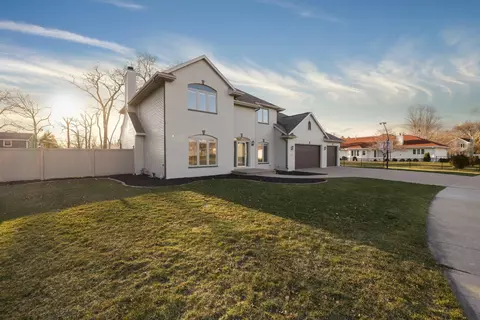 663 Yorkshire Rd, Neenah, WI 54956 photo 5