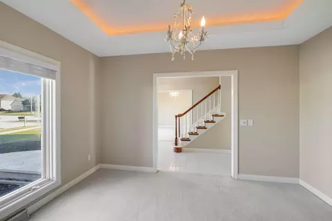 663 Yorkshire Rd, Neenah, WI 54956 photo 9