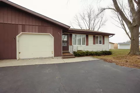 625 E Scott St #4, Fond Du Lac, WI 54935