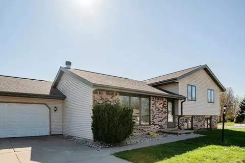 2216 Cloudview Ct, Appleton, WI 54914 photo 12
