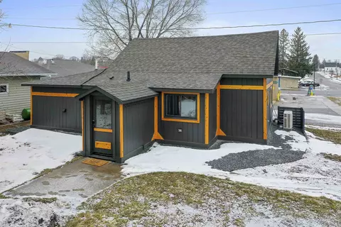 324 Norway St, Florence, WI 54121