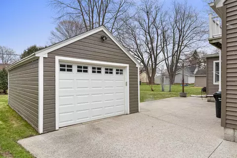Exterior - 1810 S Bouten St, Appleton, WI 54915 photo 6 of 9