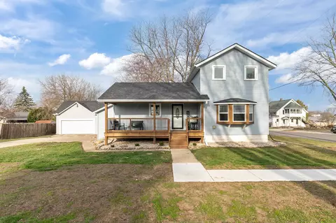 102 S 2nd Ave, Winneconne, WI 54986