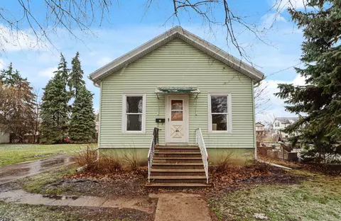 44 Doty St, Fond Du Lac, WI 54935