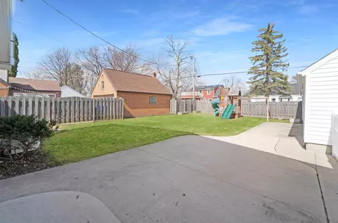 428 E Frances St, Appleton, WI 54911 photo 28