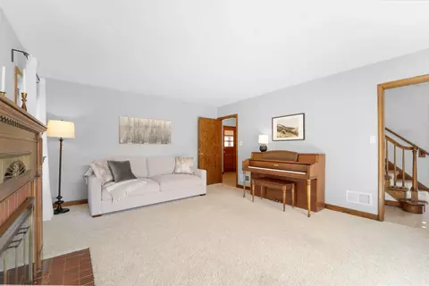 428 E Frances St, Appleton, WI 54911 photo 4